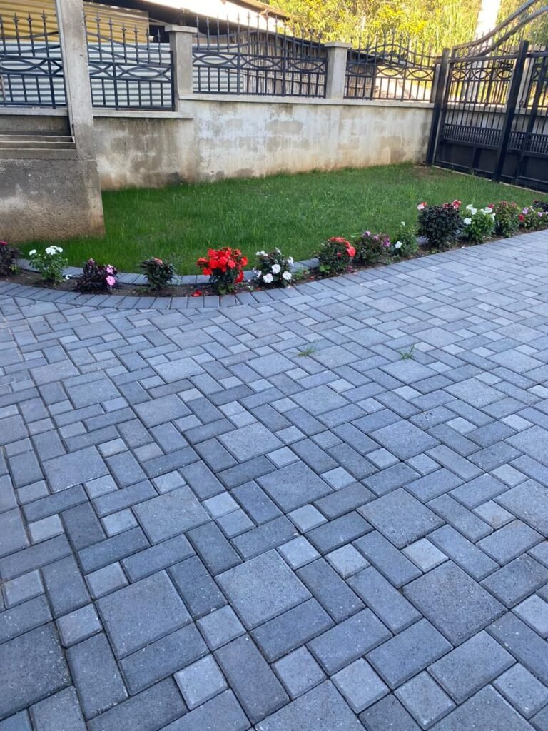 Tipo de adoquines para pavimentar calles.